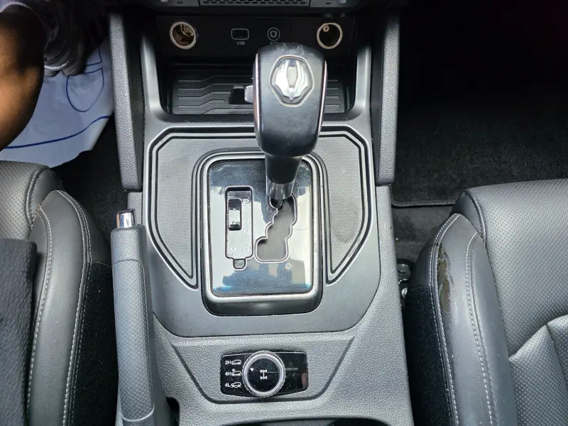 SsangYong Rexton Sports