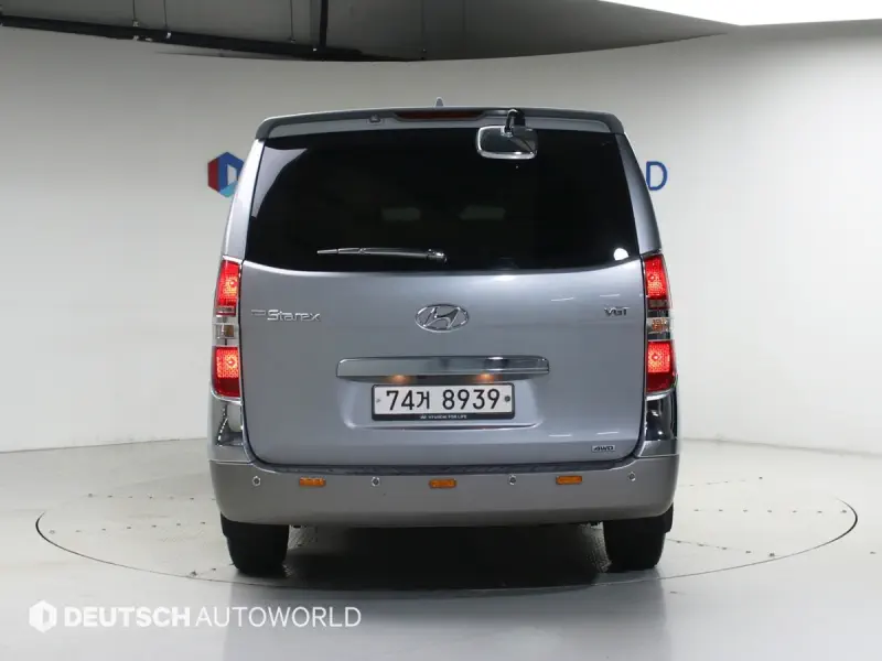 Hyundai Grand Starex