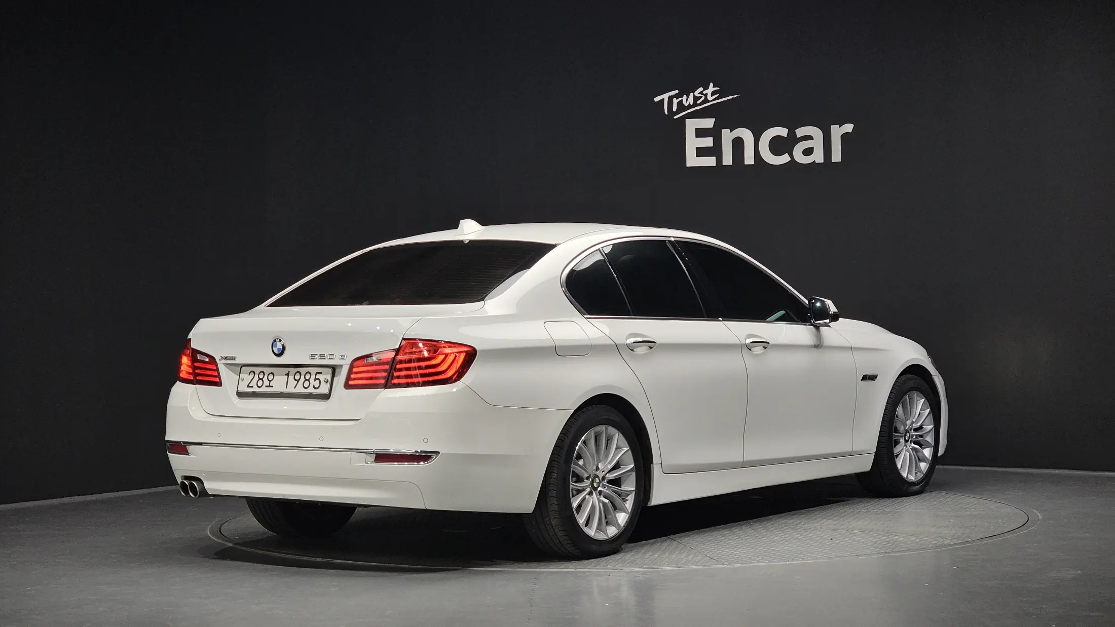BMW 5-Series 2015