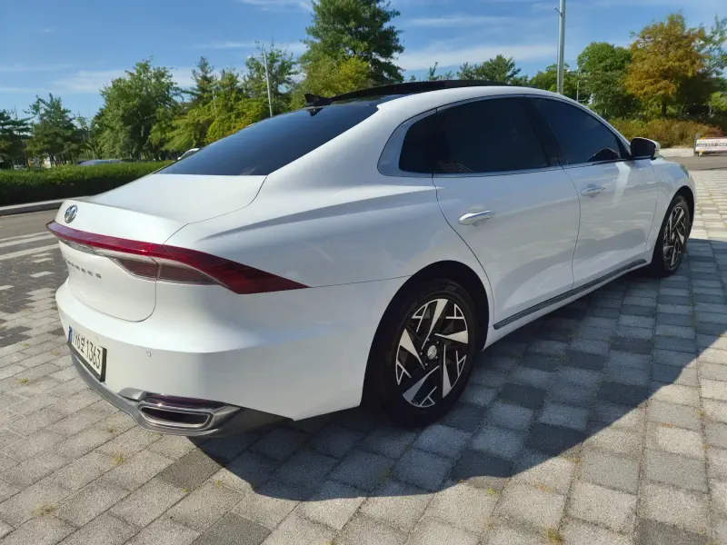 Hyundai Grandeur