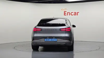 Genesis GV60