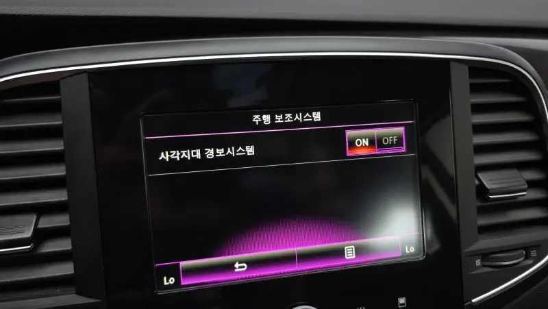 Renault Samsung SM6