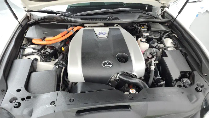 Lexus GS450h