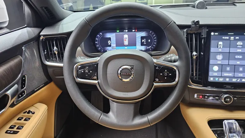 Volvo V90