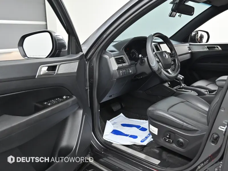 SsangYong Rexton Sports Khan