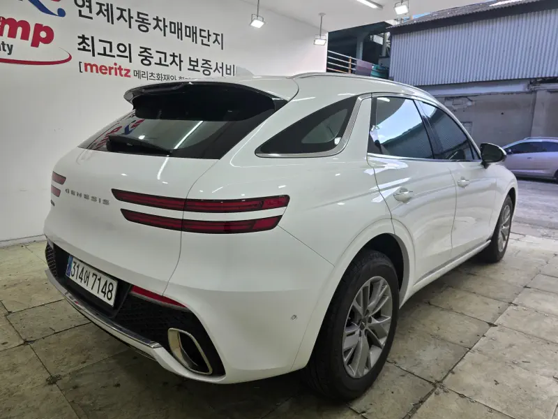 Genesis GV70