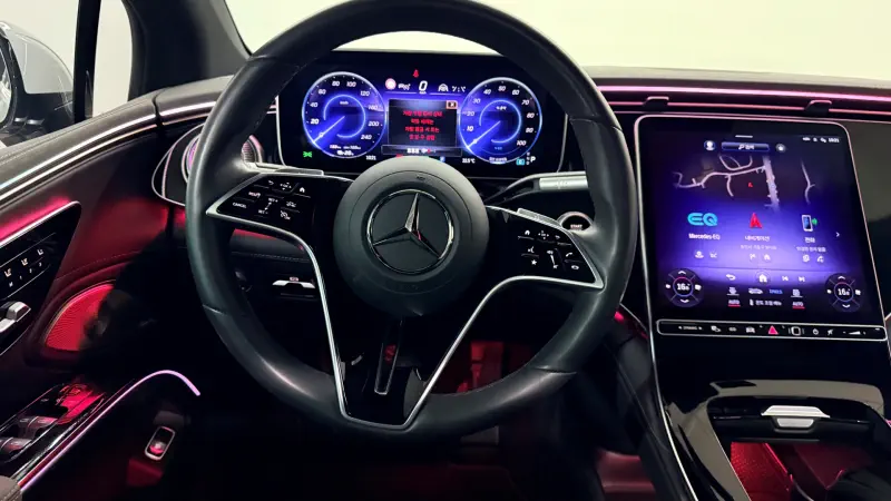 Mercedes-Benz EQS