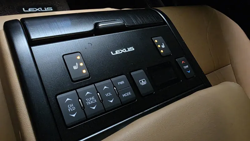 Lexus ES300h