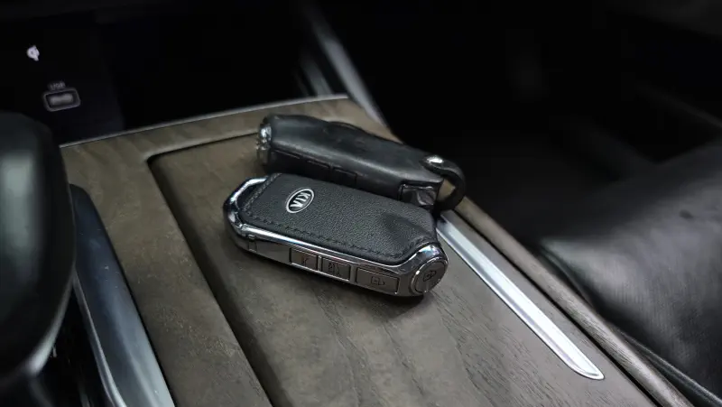 Kia K9