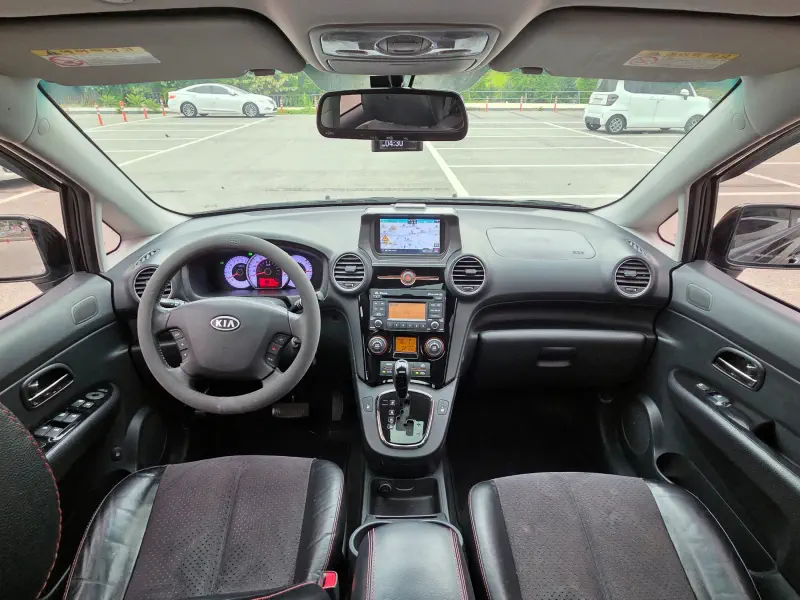 Kia Carens