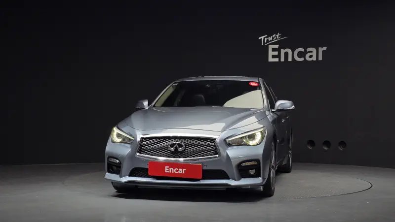 Infiniti Q50