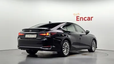 Lexus ES300h