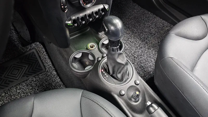 MINI Hatch