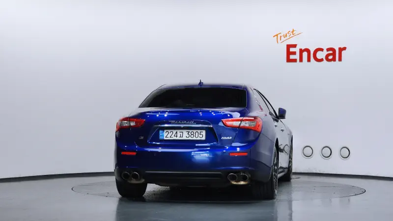 Maserati Ghibli