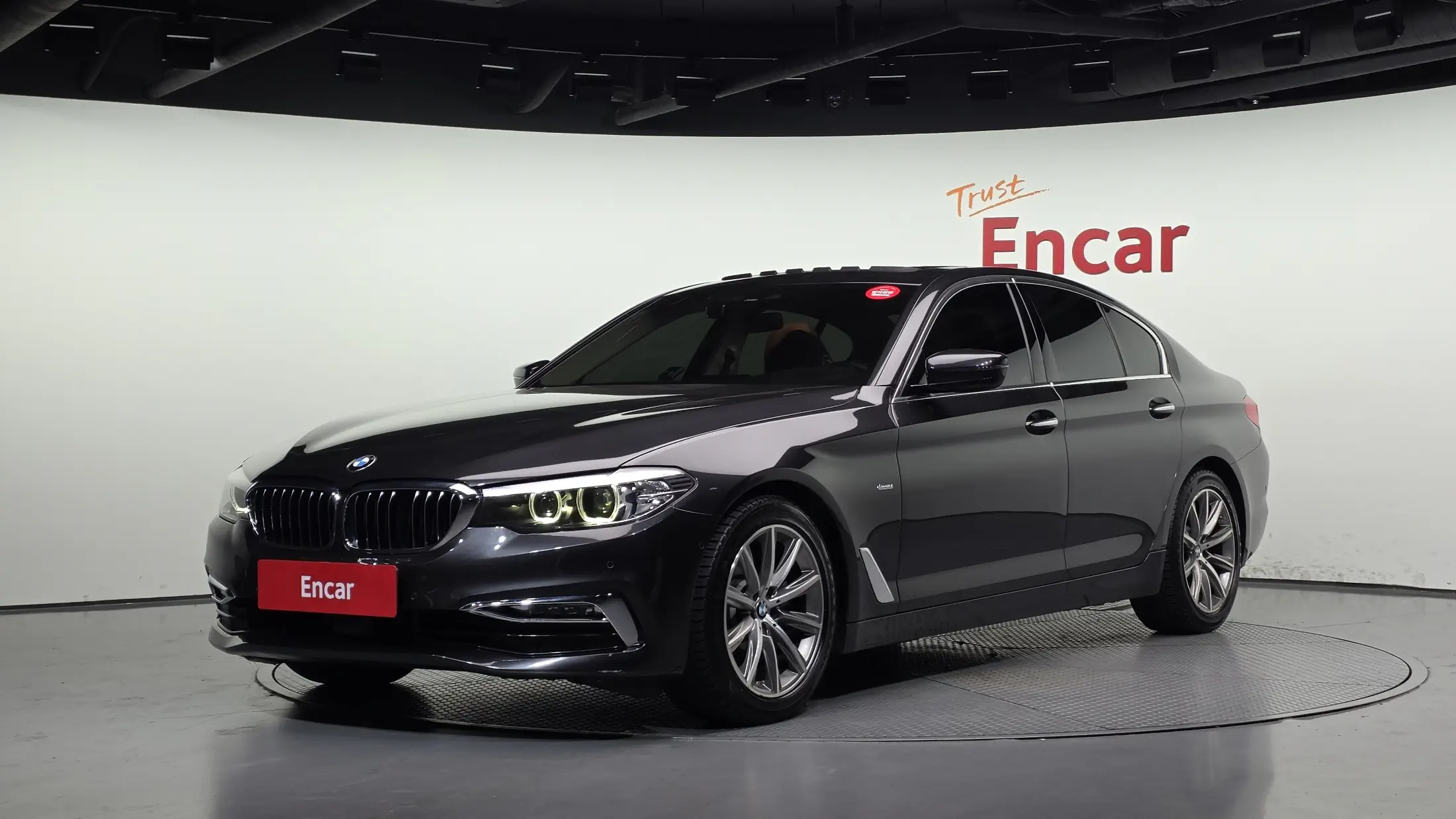 BMW 5-Series 2018