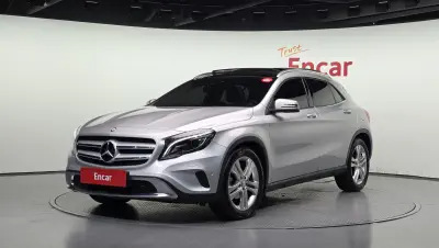 Mercedes-Benz GLA-Class