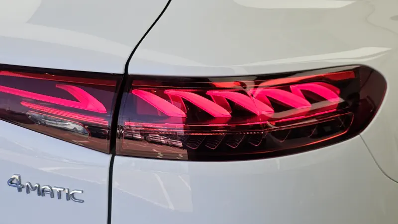 Mercedes-Benz EQS SUV