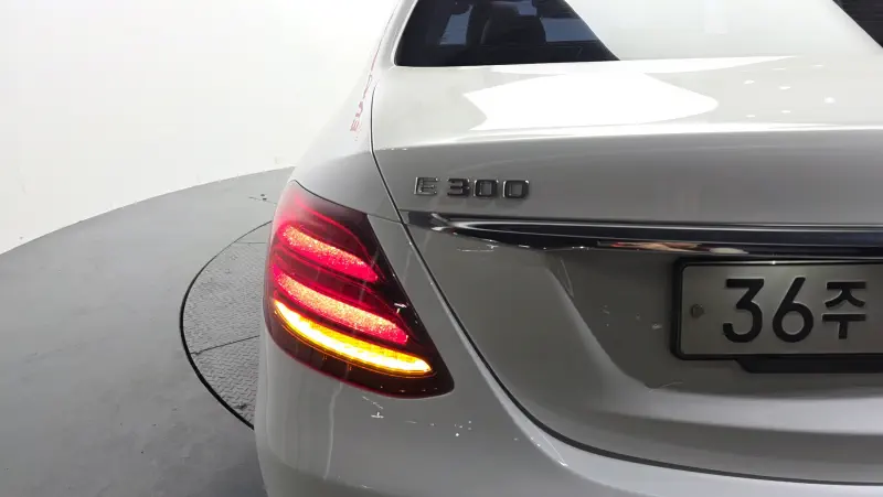 Купить Mercedes-Benz E-Class Gyeonggi из Кореи