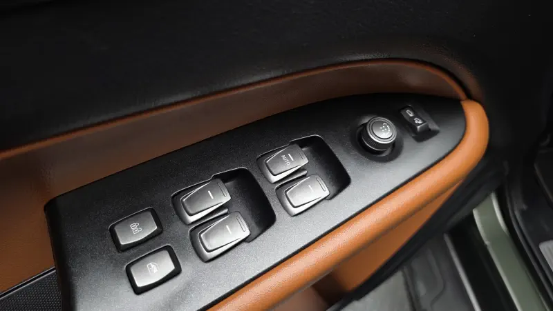 SsangYong Rexton Sports Khan