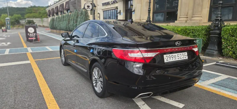 Hyundai Grandeur
