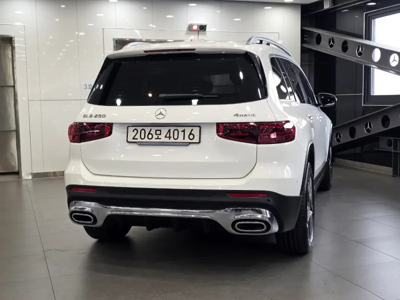 Mercedes-Benz GLB-Class