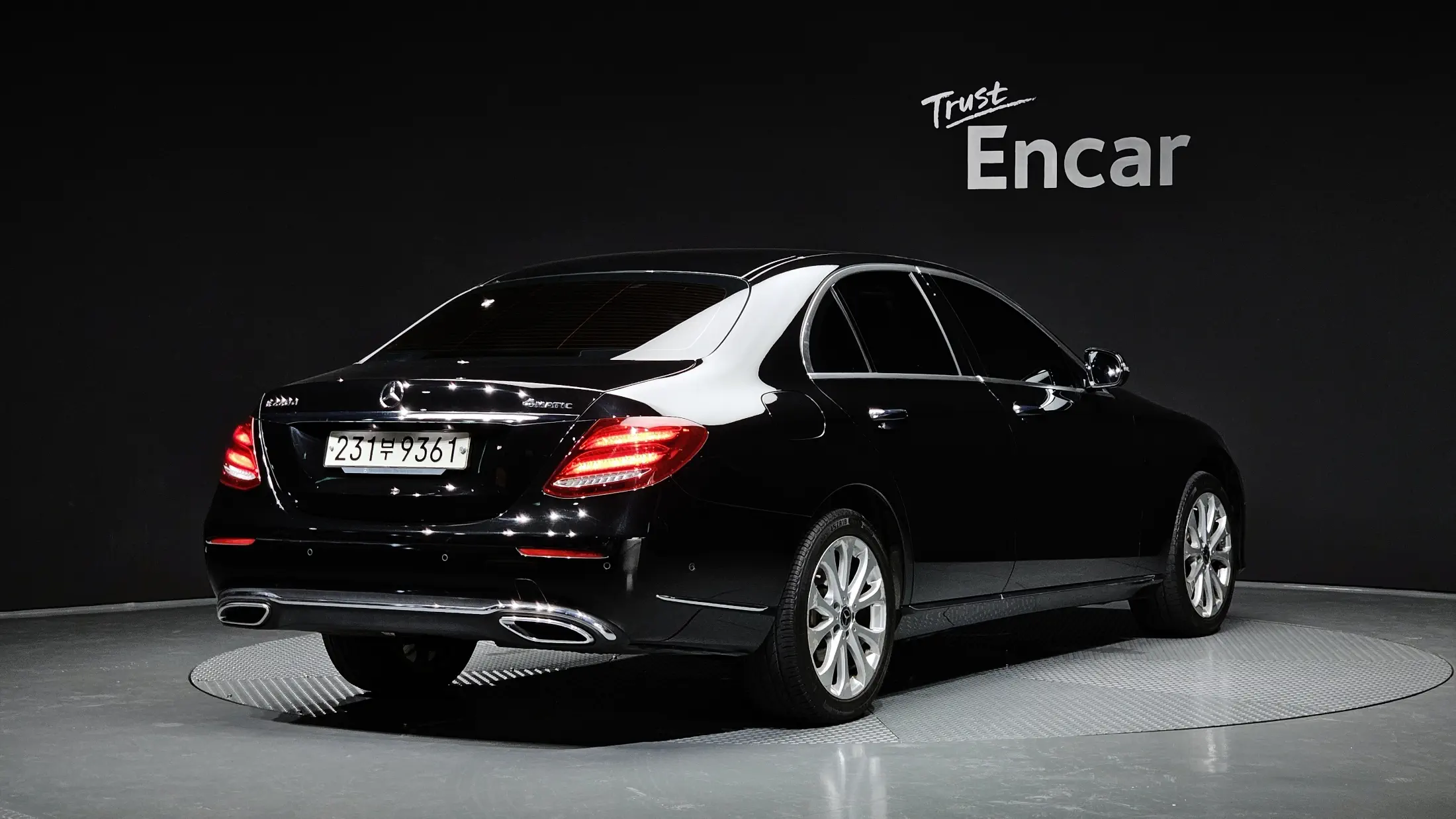 Mercedes-Benz E-Class 2019
