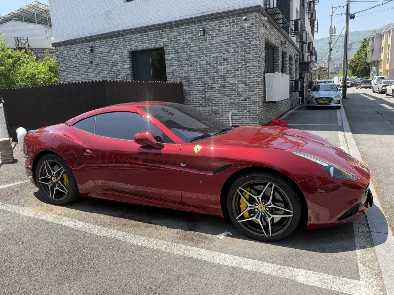 Ferrari California