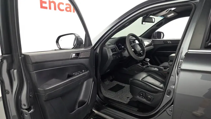 SsangYong Rexton Sports