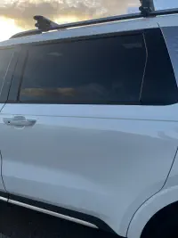 Купить Kia Carnival Jeju из Кореи, превью 15
