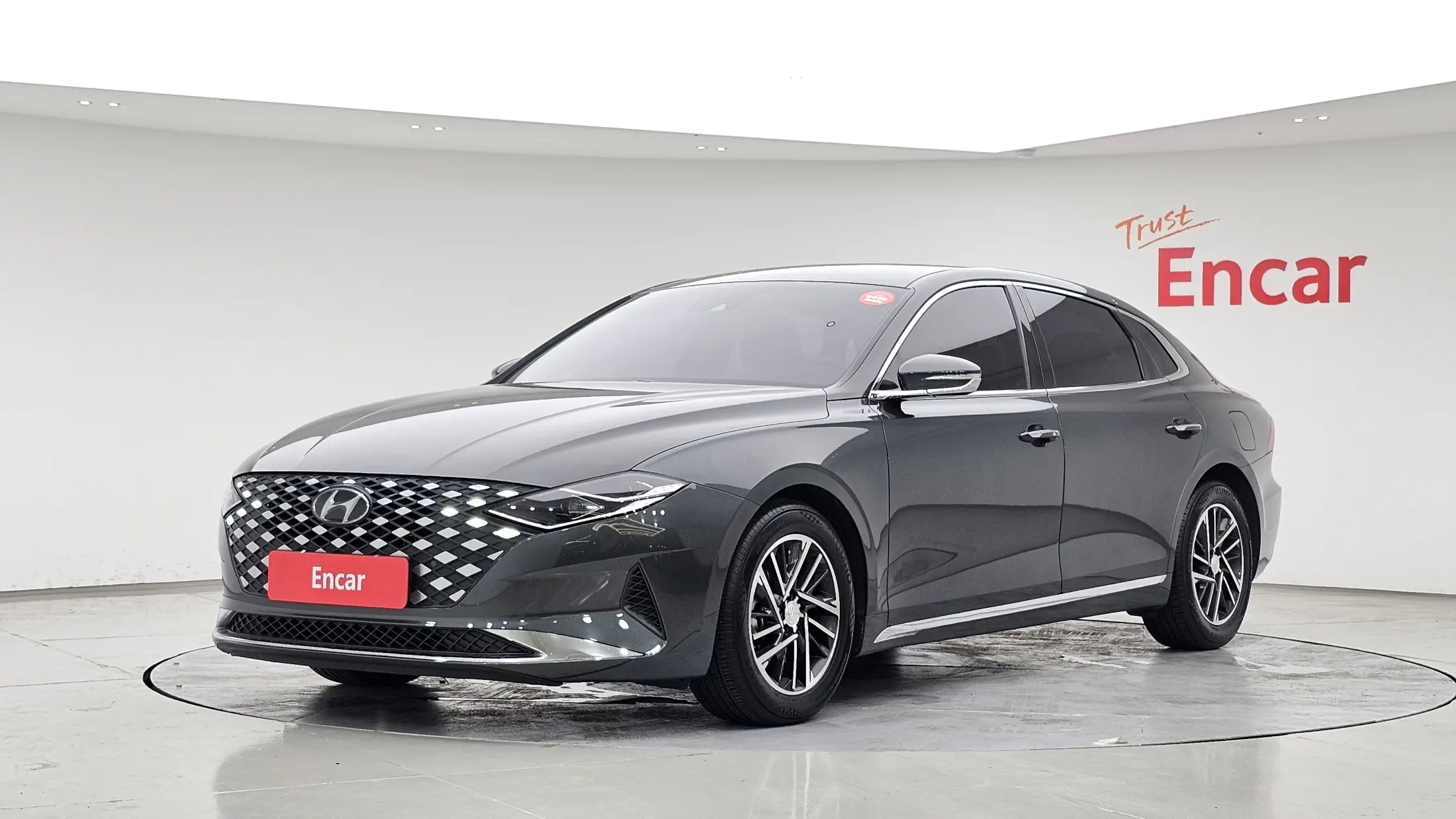 Hyundai Grandeur 2020