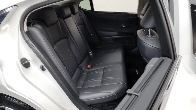 Lexus ES300h