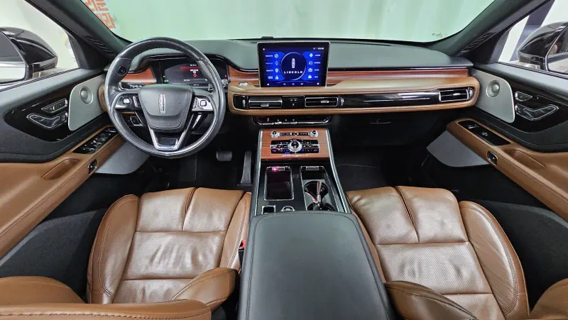 Lincoln Aviator