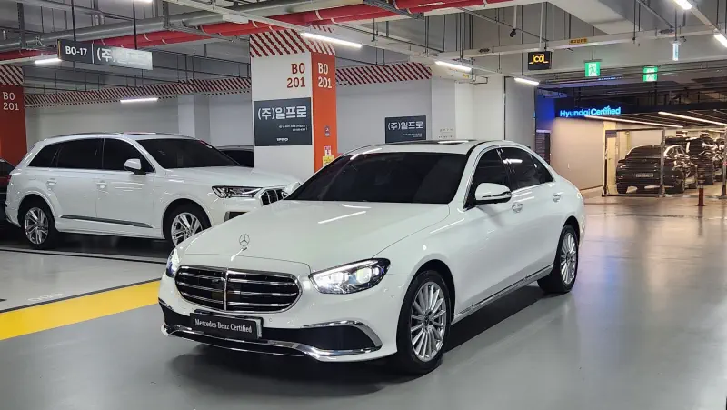 Mercedes-Benz E-Class
