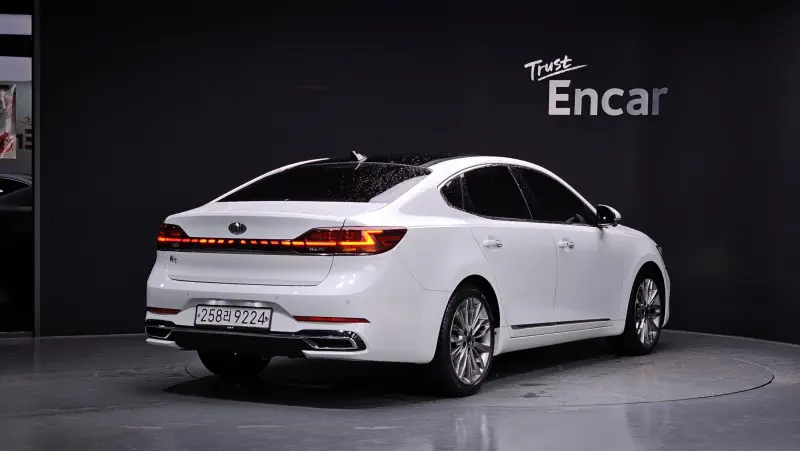 Kia K7