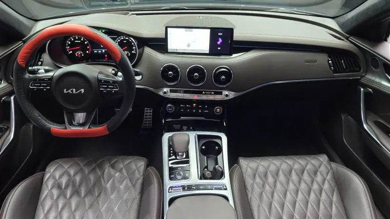 Купить Kia Stinger Ulsan из Кореи