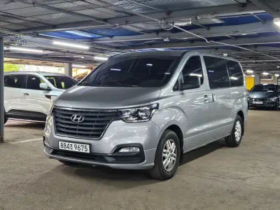 Hyundai Grand Starex