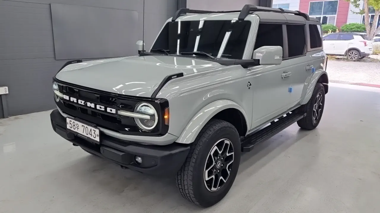 Ford Bronco 2022