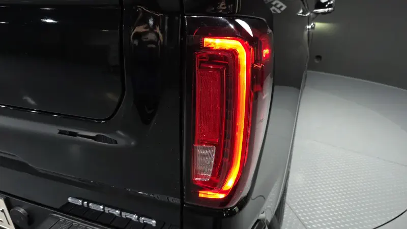 GMC SIERRA