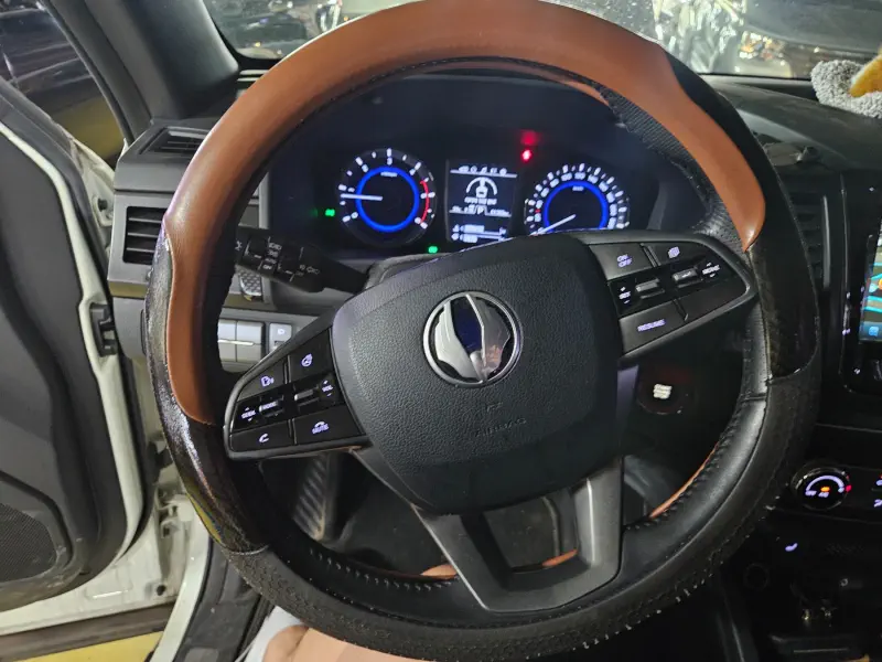 SsangYong Rexton Sports Khan