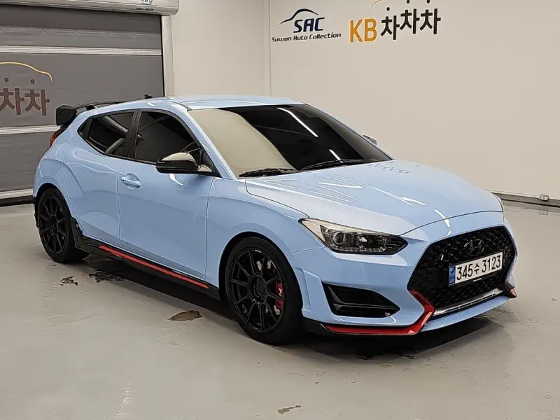 Hyundai Veloster