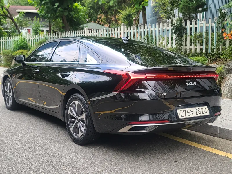 Kia K8