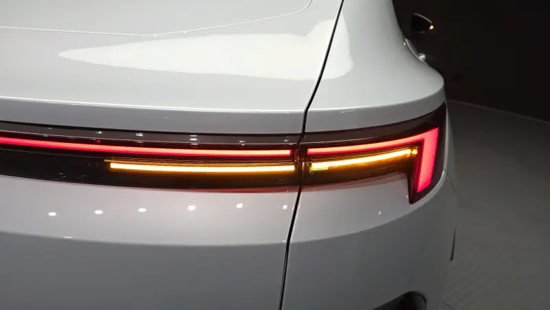Polestar 4