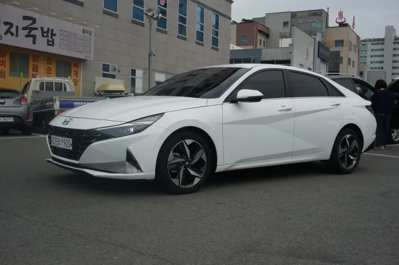 Hyundai AVANTE