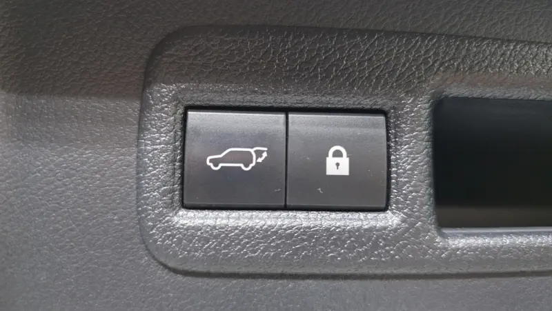 Lexus NX300h