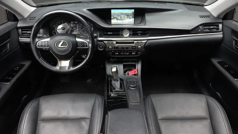 Lexus ES350