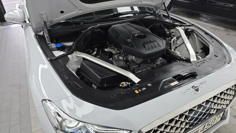 Genesis G70