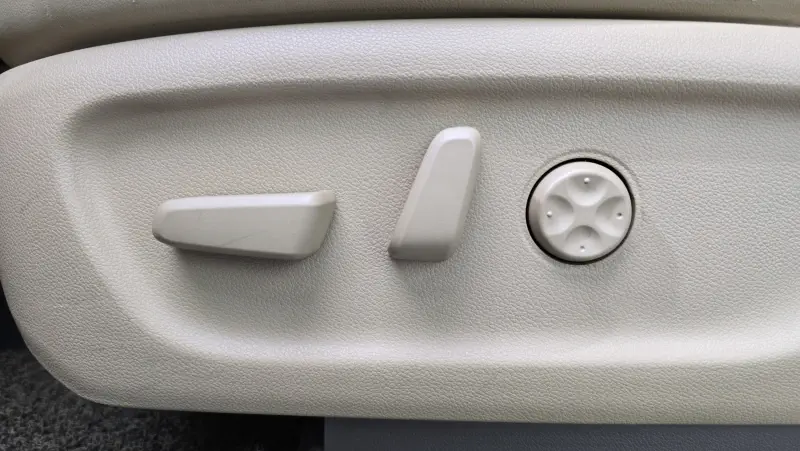 Купить Kia Carnival Gyeonggi из Кореи