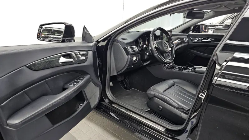 Mercedes-Benz CLS-Class