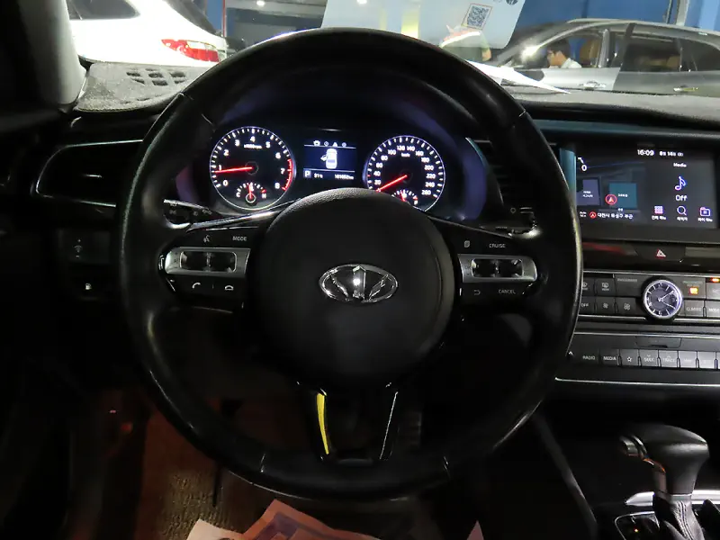Kia K7