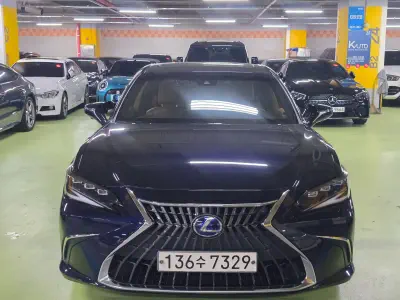 Lexus ES300h